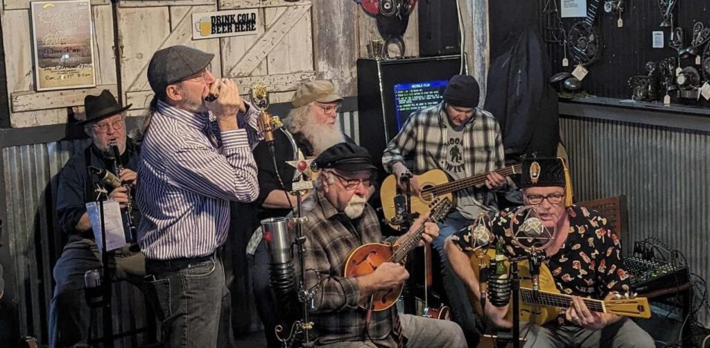 The Diddy Wah Daddies live music at Dive Bar Como Columbia, MO